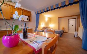 Family Apartments Le Chalet